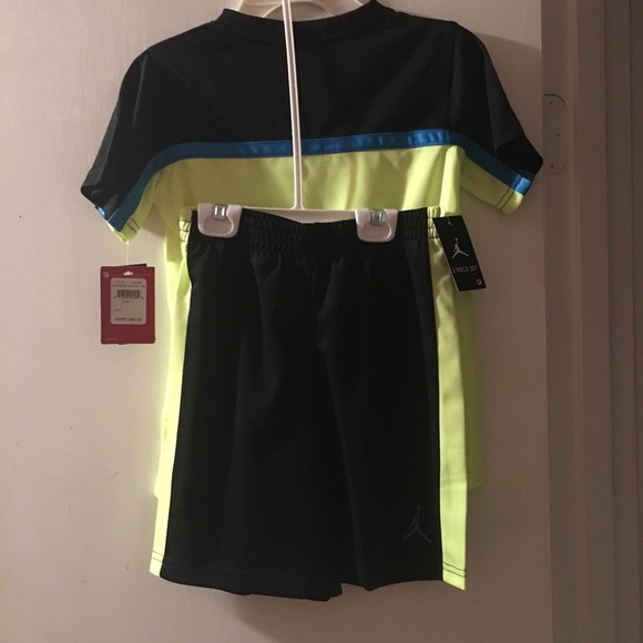 Boys Air Jordan Set! - Picture 2 of 2